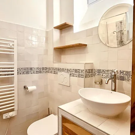 아파트 Le Penthouse Du Sacre-coeur *